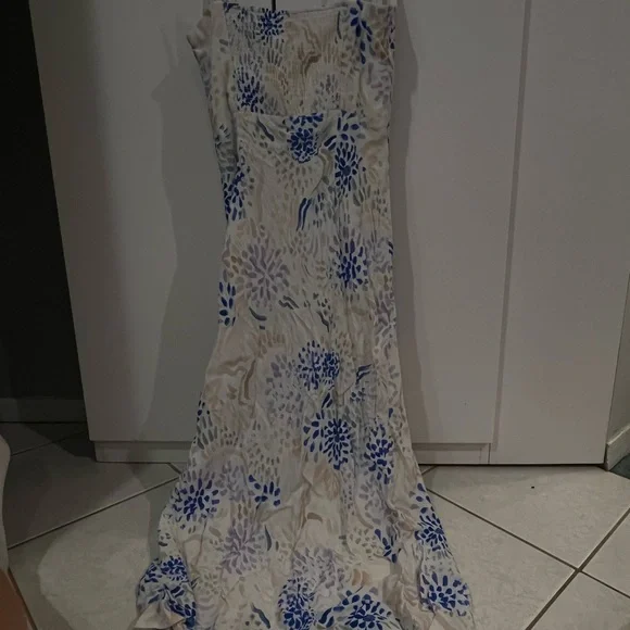 Wilfred Floral Dress with Blue and Purple Hues - Picture 2 of 4